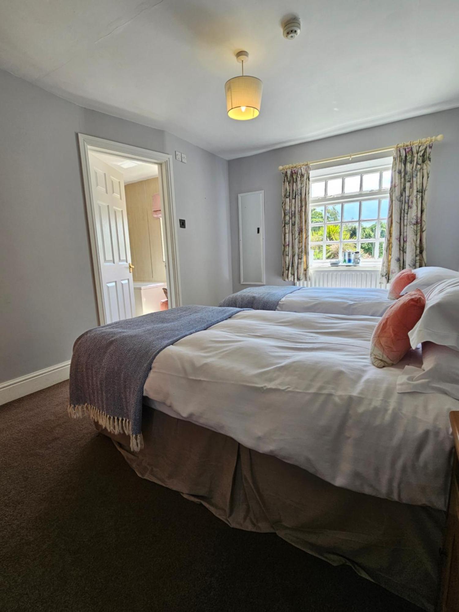 The Pack Horse Inn Chathill Exteriér fotografie
