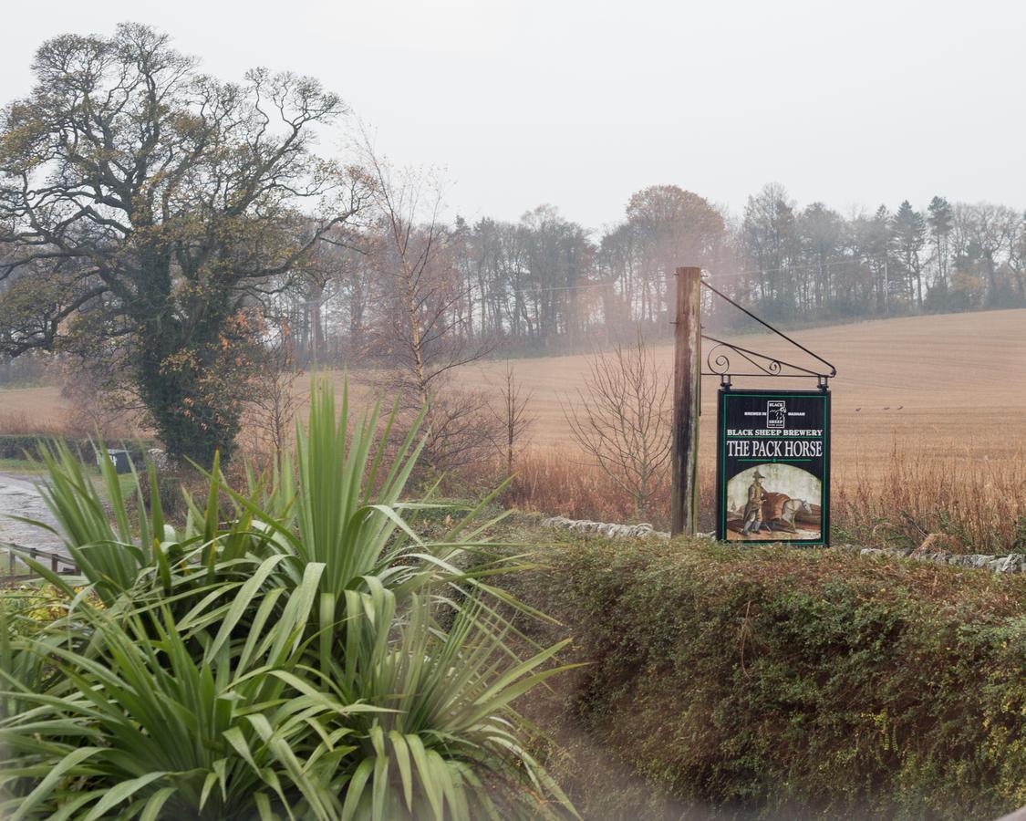 The Pack Horse Inn Chathill Exteriér fotografie